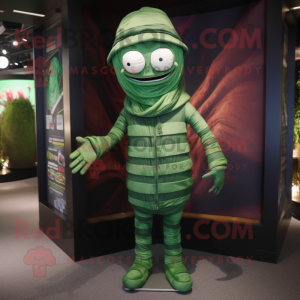 Forest Green Mummy mascotte...