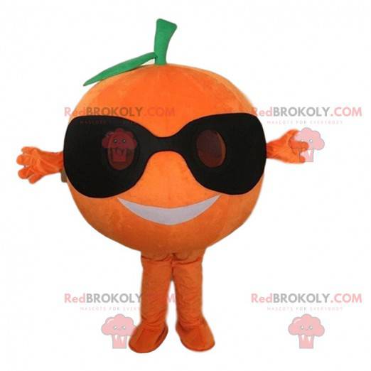 Mascotte arancione con occhiali da sole, frutta gigante -