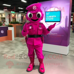 Magenta Soldier mascotte...