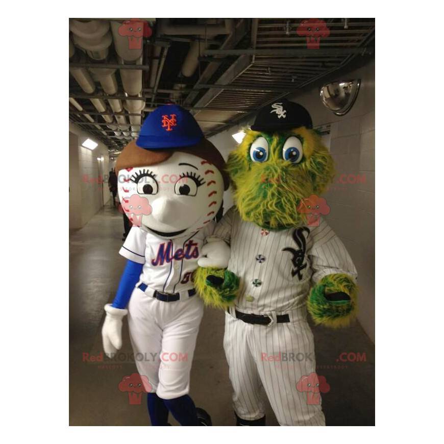 2 mascottes : une balle de baseball et un crocodile -