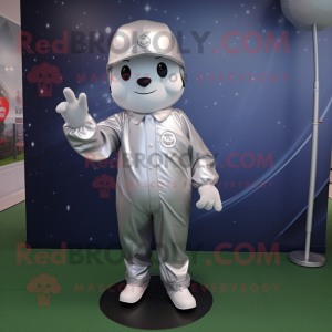 Silver baseball Ball maskot...