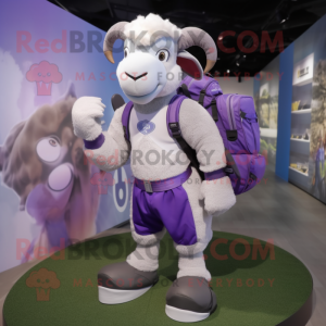 Lavender Ram mascotte...