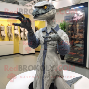 Grå Velociraptor maskot...