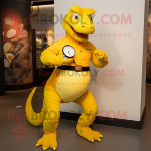Gul Komodo Dragon maskot...
