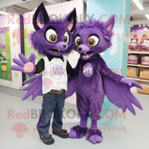 Purple Fruit Bat maskot...