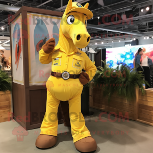 Yellow Horse maskot kostume...