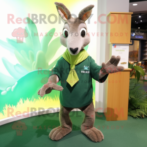 Skovgrøn kænguru maskot...