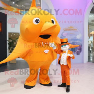 Orange Stingray maskot...