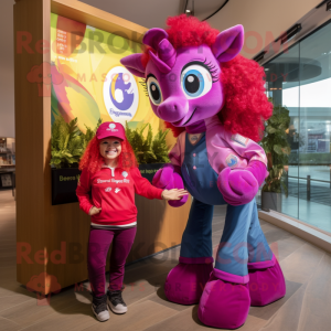 Magenta Mare maskot kostume...