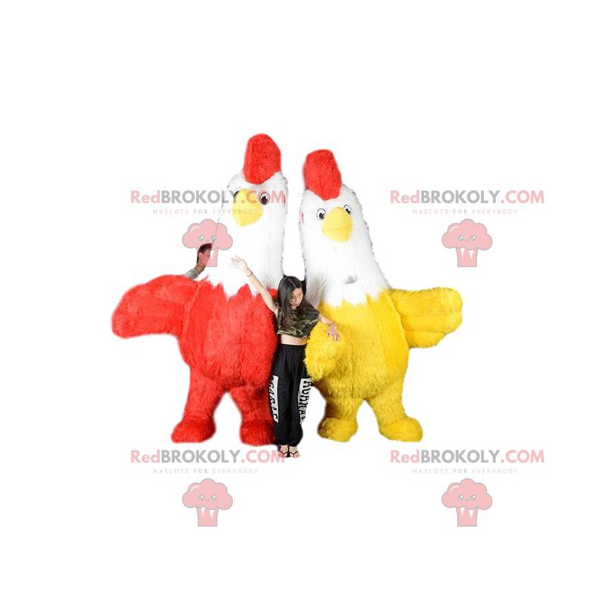 2 mascottes de poules, de coqs gonflables bicolores -