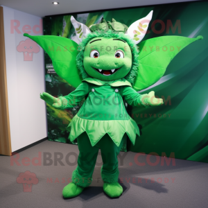 Green Tooth Fairy maskot...