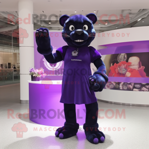 Purple Panther maskot...