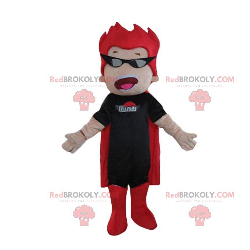 Mascotte de super-héros en tenue noire et rouge, costume