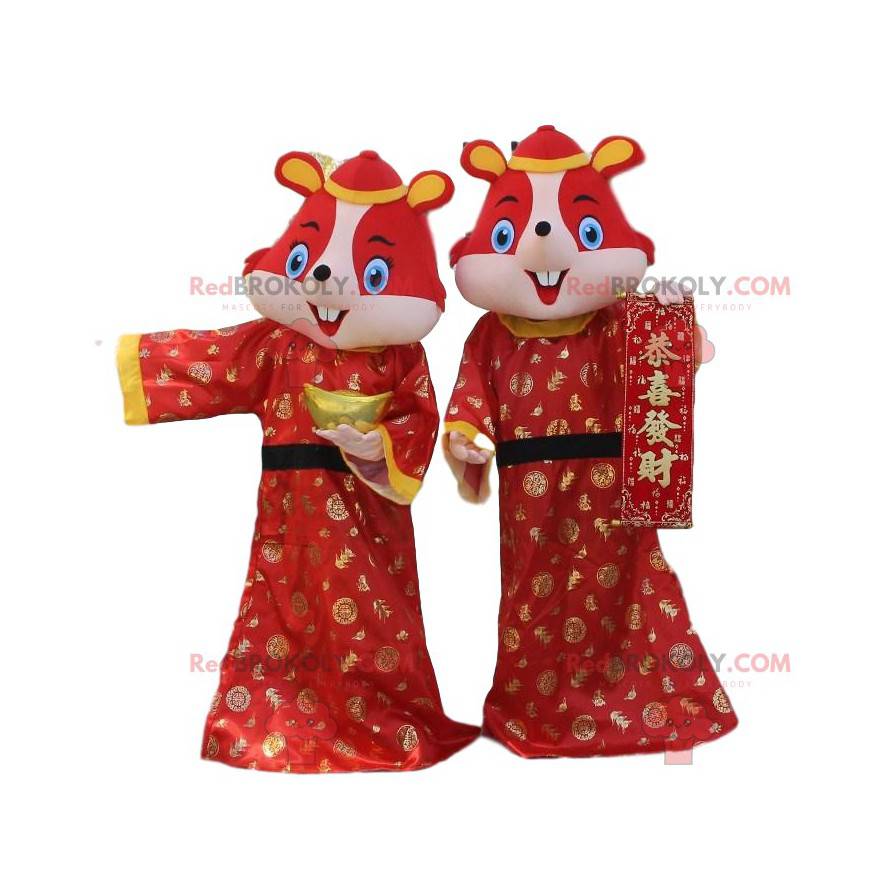 2 disguises of red hamsters, mice in Asian clothes -