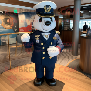 Personaje de traje de mascota de Navy Alliance vestido con un blazer y broches