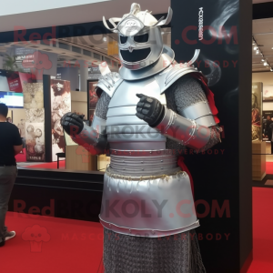 Silver Samurai maskot...