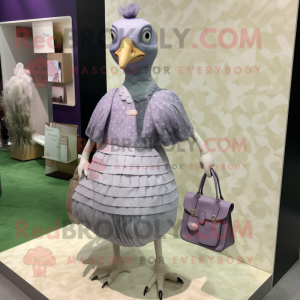 Personaje de disfraz de mascota Lavender Guinea Fowl vestido con una minifalda y bolsos de embrague