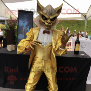 Gold Gargoyle maskot kostym...