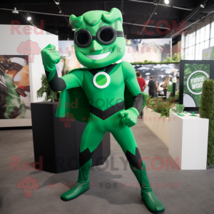 Skoggrønn superheltmaskot...