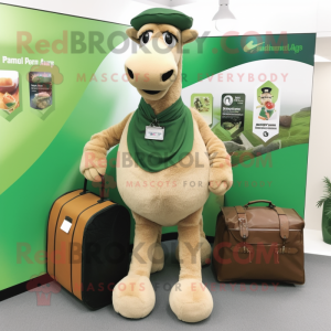Forest Green Camel mascotte...