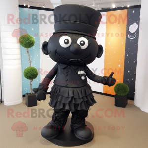 Black Wedding Cake maskot...