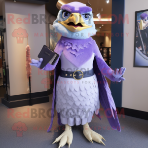 Lavender Falcon mascotte...