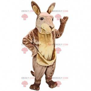 Bardzo realistyczna brązowo-jasnobrązowa maskotka kangur -
