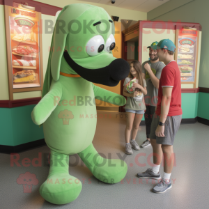 Green Hot Dog mascotte...