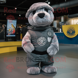 Gray Navy Seal mascotte...