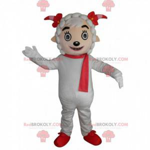 Biała owca maskotka z czerwonym szalikiem i rogami -