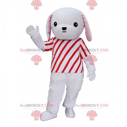 Mascote cachorrinho cinza e branco com uma roupa vermelha e