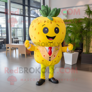 Yellow Strawberry mascotte...