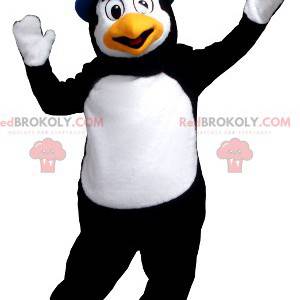 Mascotte de pingouin noir et blanc avec un chapeau -