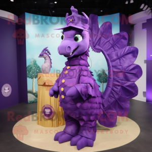 Purple Seahorse mascotte...