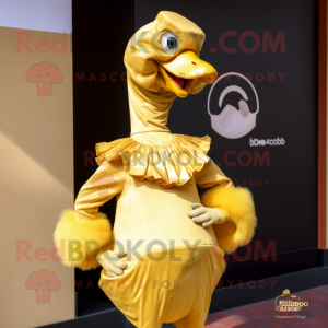 Gold Dodo Bird maskot...