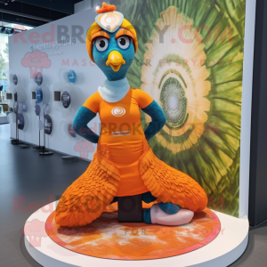 Orange Peacock mascotte...