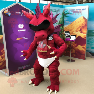 Maroon Triceratops maskot...