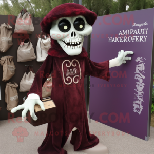 Maroon Graveyard maskot...