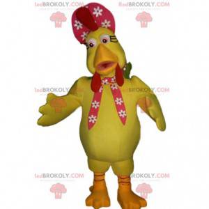 Mascote de galinha amarela e chapéu vermelho com flores -