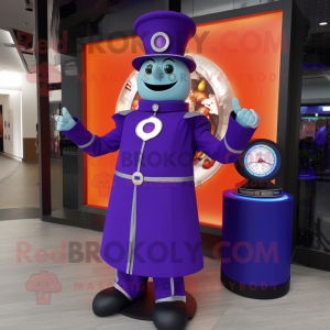 Purple Ring Master mascotte...