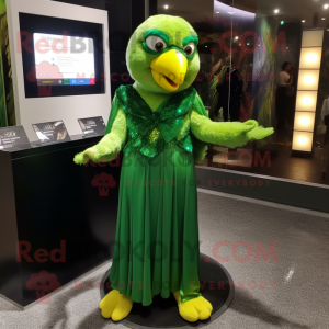Forest Green Canary maskot...