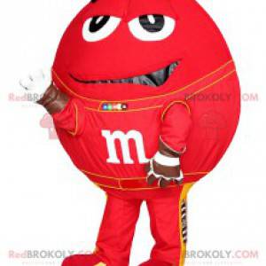 Mascota de M & M'S roja con sus enormes ojos - Redbrokoly.com