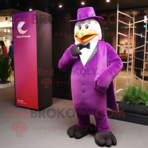 Magenta Penguin maskot...