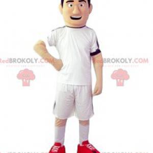 Mascote do jogador de futebol com sua camisa branca -