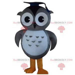 Mascot gray and white owls with his chef's hat - Redbrokoly.com