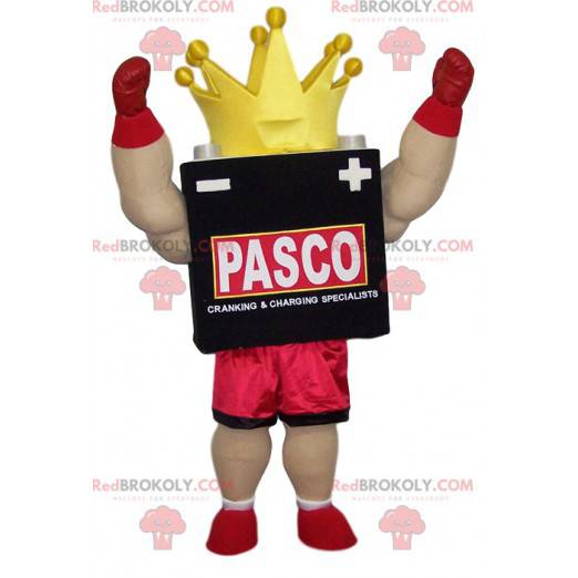 Mascote do boxer com sua coroa amarela e shorts vermelhos -