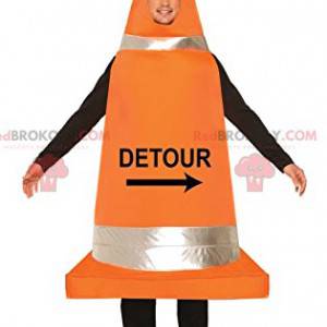 Mascote do homem em forma de cone de trânsito - Redbrokoly.com