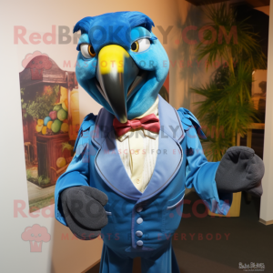 Sky Blue Macaw maskot...