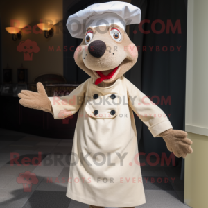 Beige Ratatouille maskot...