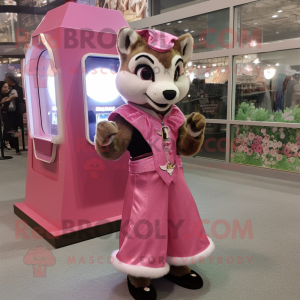 Pink Marten mascotte...